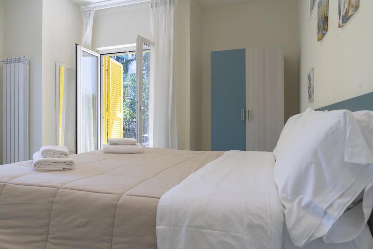Sorrentovibes - Modern Apartment With Terrace, Swimming Pool&Tennis Ngoại thất bức ảnh