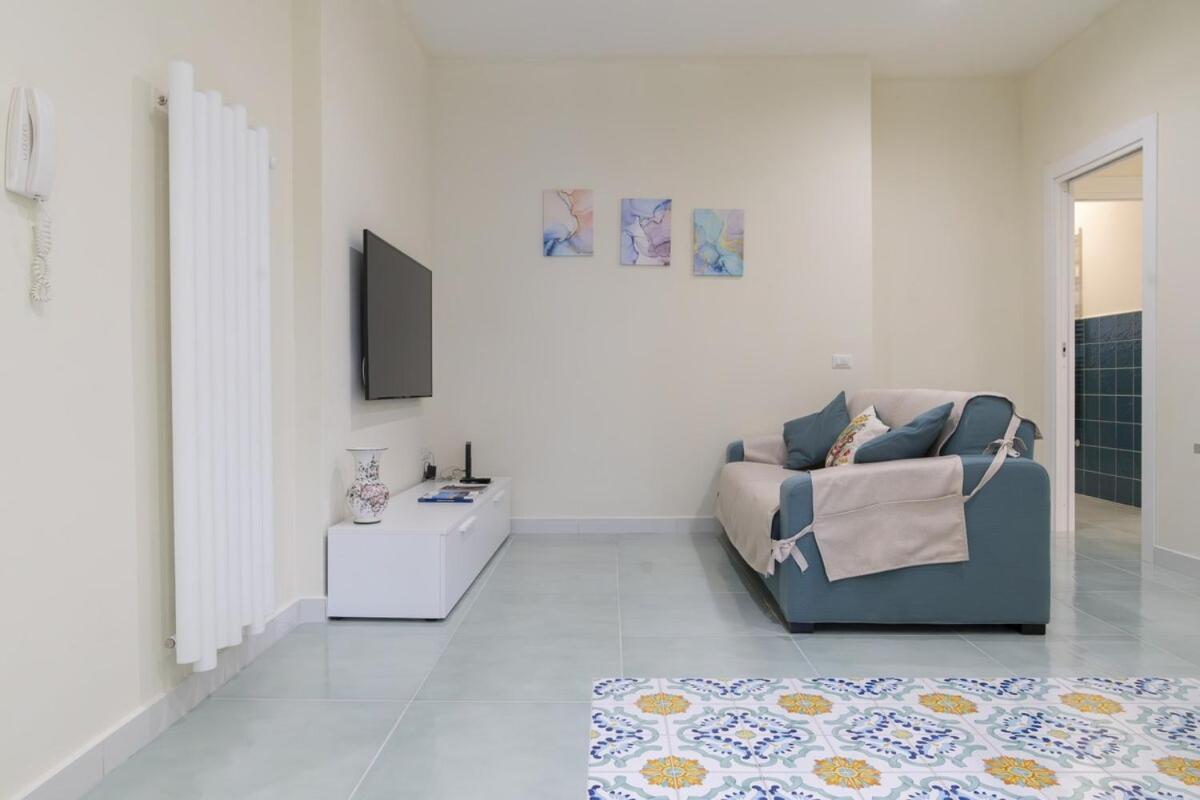 Sorrentovibes - Modern Apartment With Terrace, Swimming Pool&Tennis Ngoại thất bức ảnh