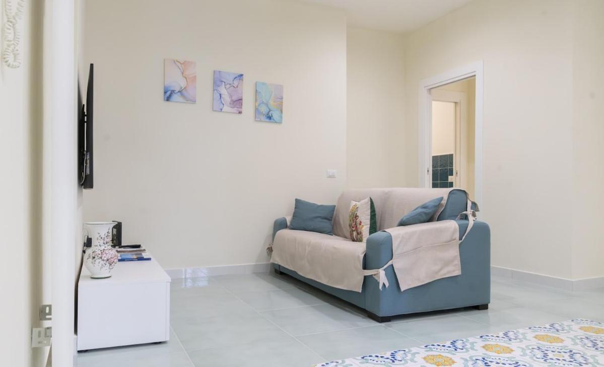 Sorrentovibes - Modern Apartment With Terrace, Swimming Pool&Tennis Ngoại thất bức ảnh